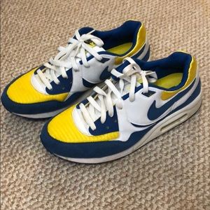 Men’s Nike Air Max Light, 10.5